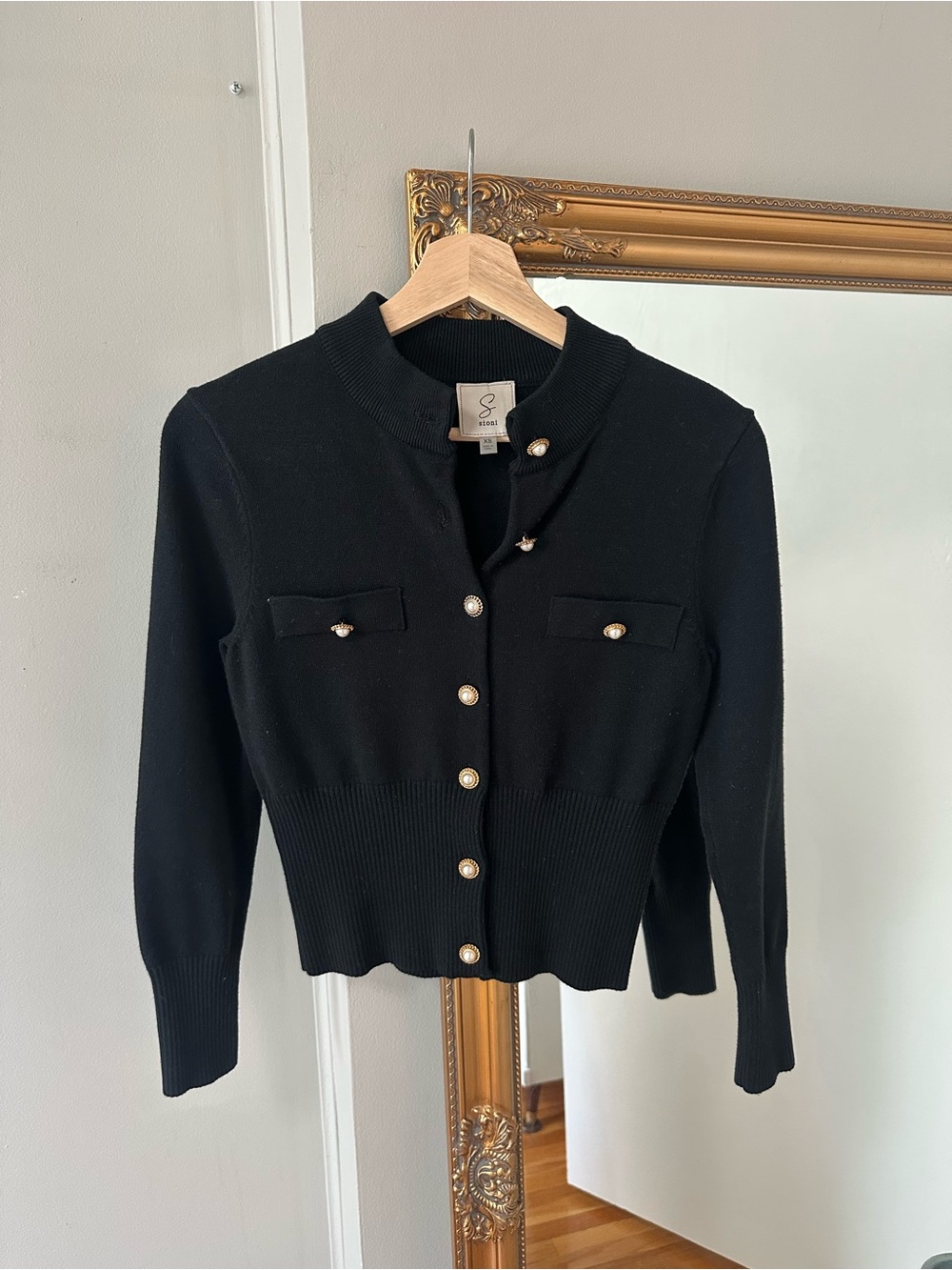 Vintage Sioni Black Pearl-Button Knit Cardigan sweater